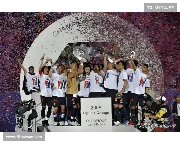 法甲里尔主力中卫引英超西汉姆联关注 提交首份报价求签